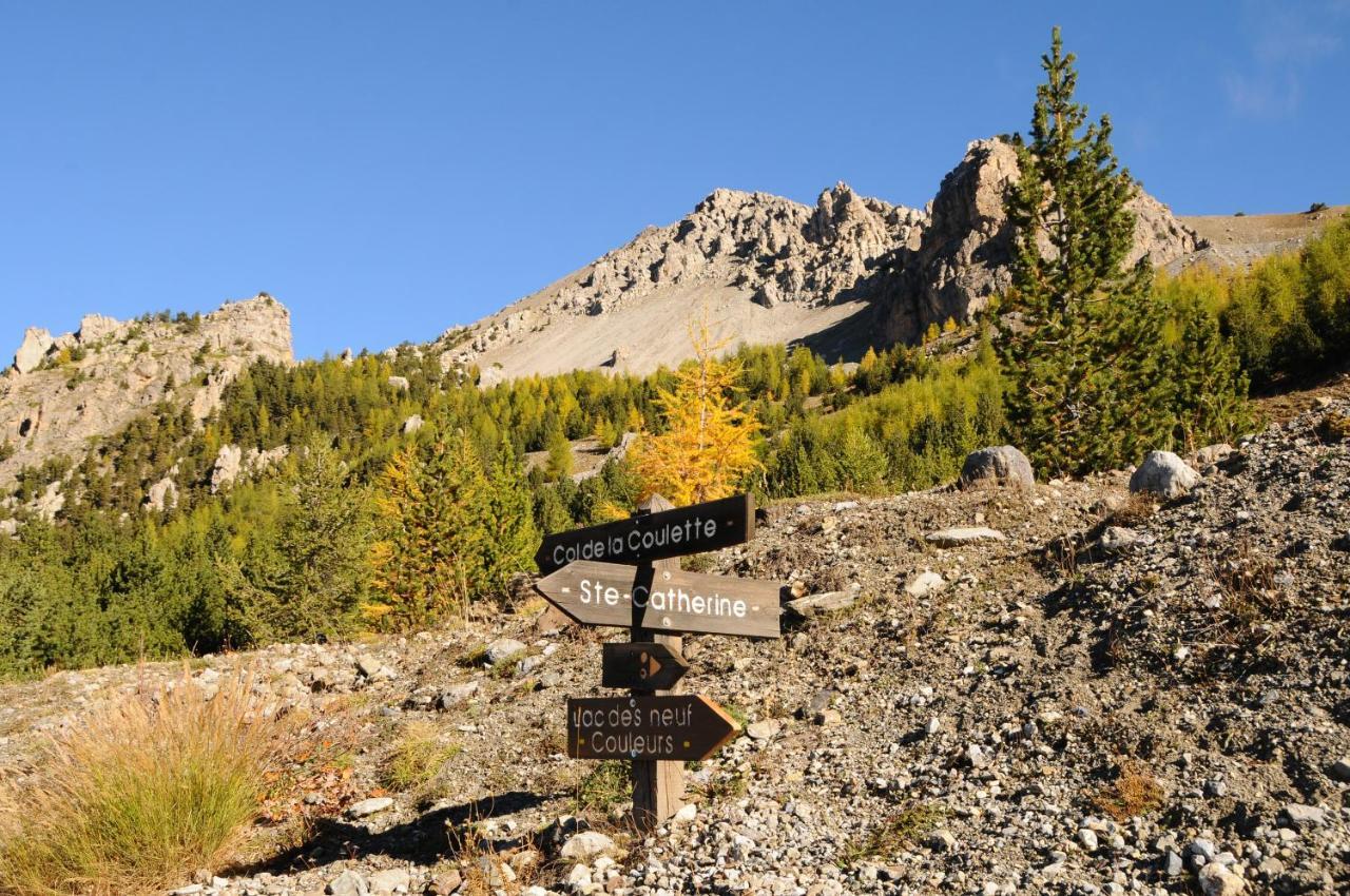 La Vieille Auberge Vars  Exteriör bild